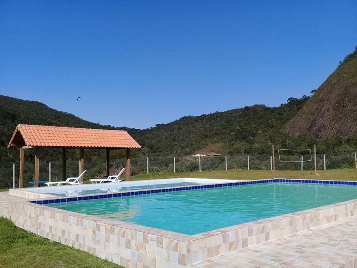 Chalé duplex reformado - Fazenda Cantinho Teresópolis Exterior foto